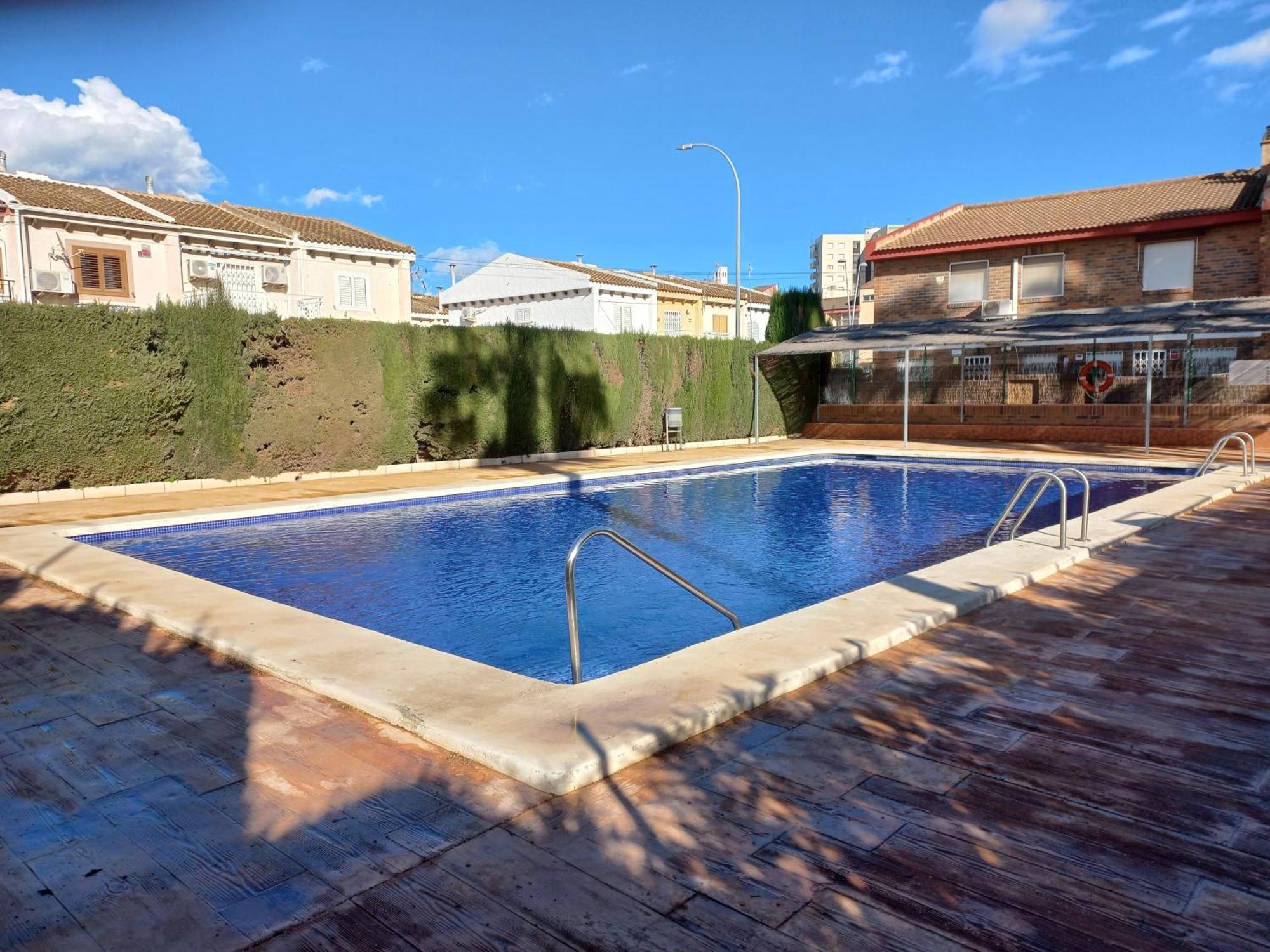 Appartement Proche Mer Avec Piscine Santiago De La Ribera Exterior photo
